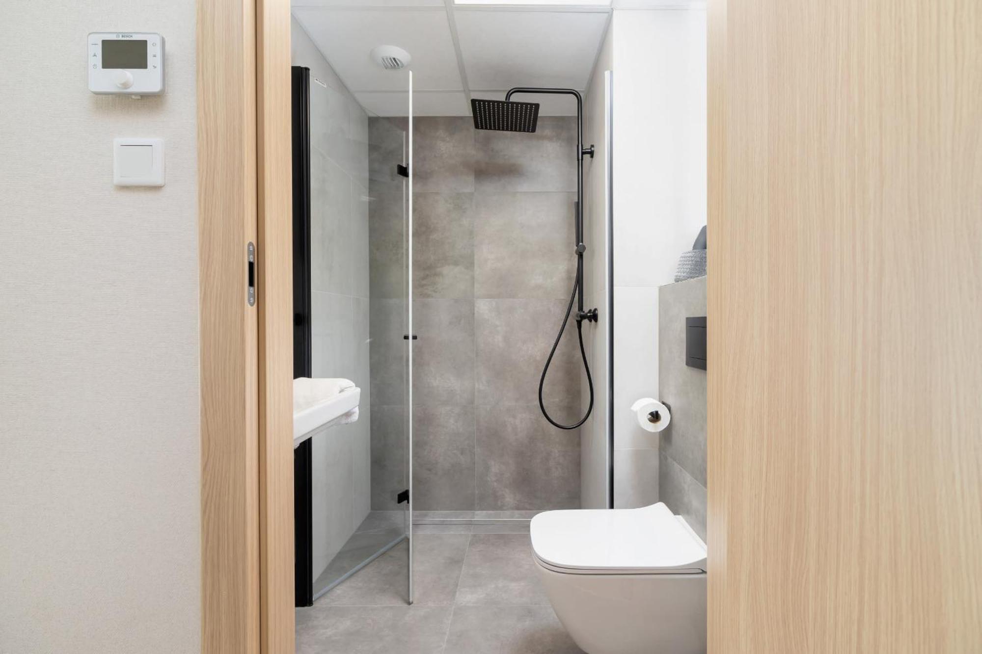 Apartment Modern With Air Conditioning In Downtown By Renters
