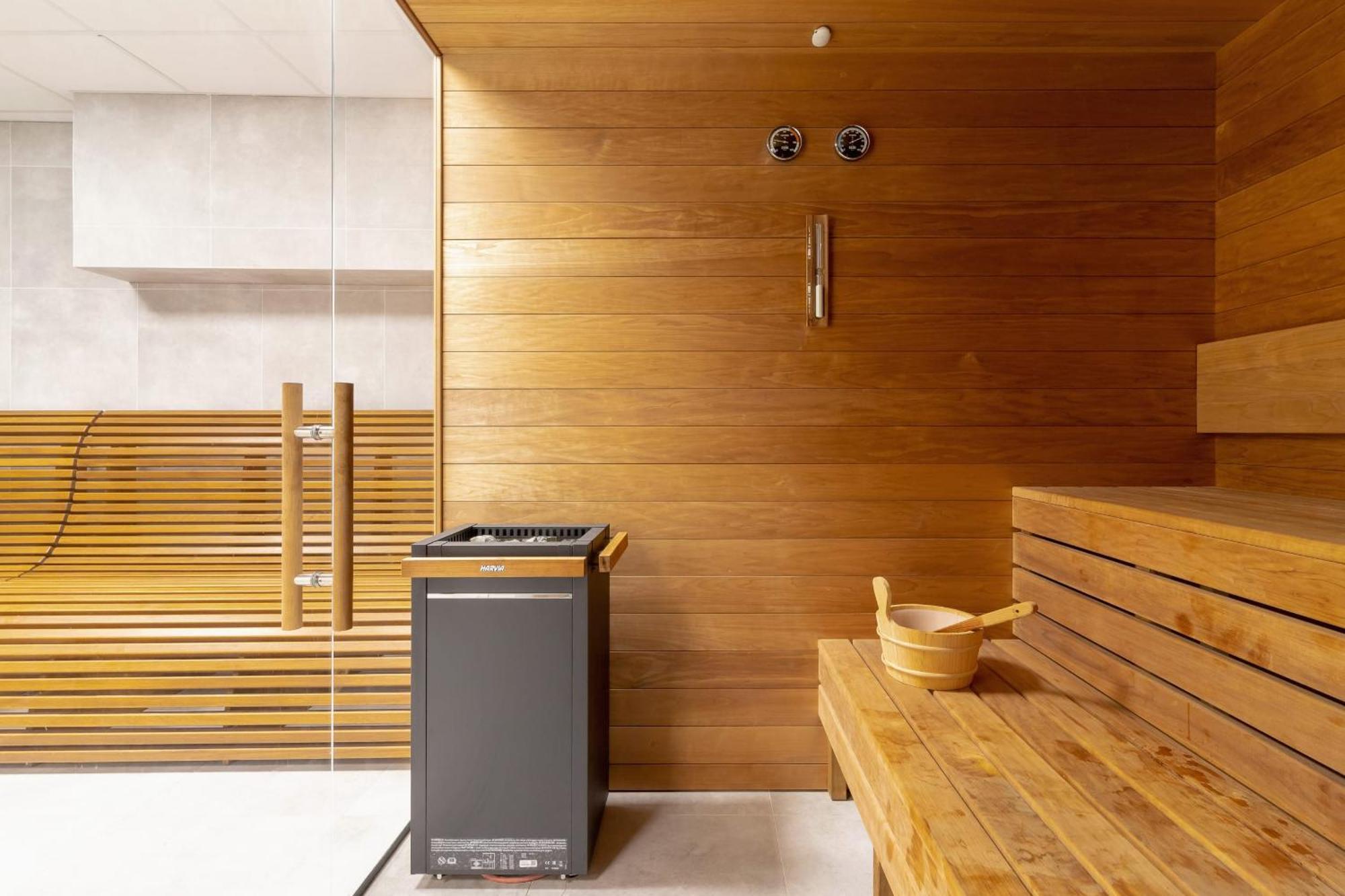 Modern With Air Conditioning In Downtown By Renters * Krakow