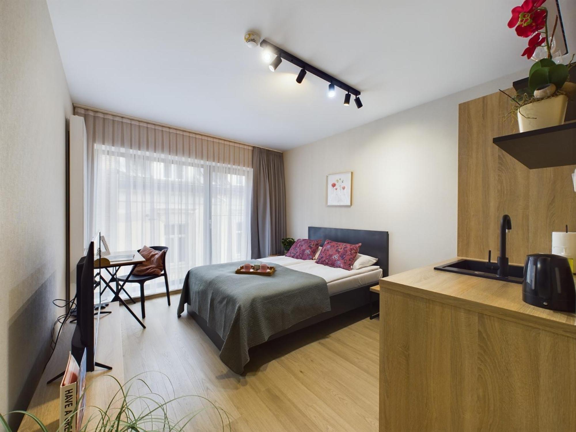 Modern With Air Conditioning In Downtown By Renters * Krakow