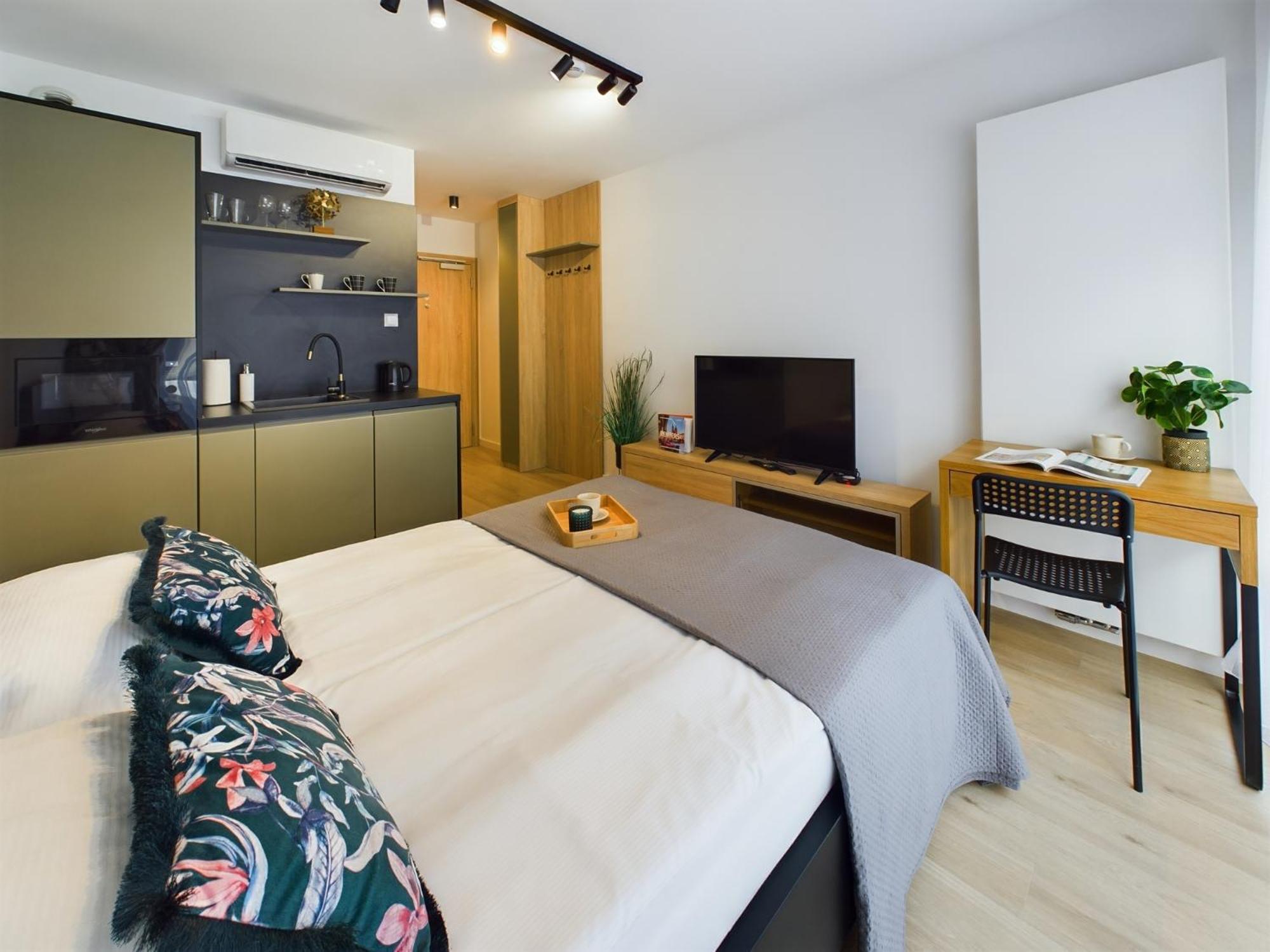 Apartment Modern With Air Conditioning In Downtown By Renters
